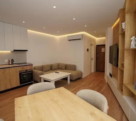Lägenhet Golden Space 1